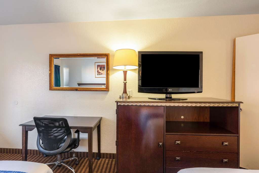 Rodeway Inn Phoenix North I-17 Rum bild